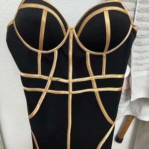 NEW BLACK MINI DRESS